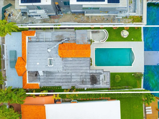 1411 N Biscayne Point Rd, Miami Beach FL 33141