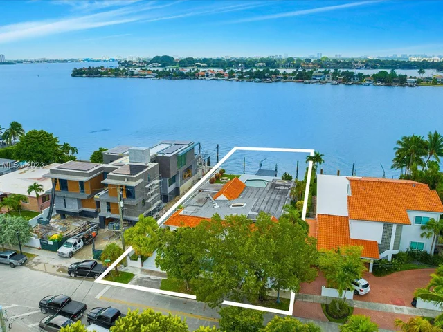 1411 N Biscayne Point Rd, Miami Beach FL 33141