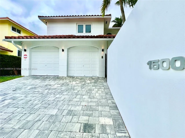 1500 NE 13th Ave, Miami FL 33139