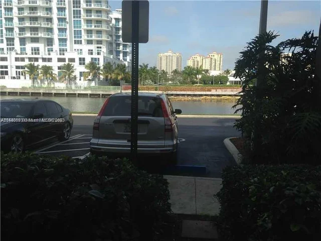 3215 NE 184th St # 14104, Aventura FL 33160
