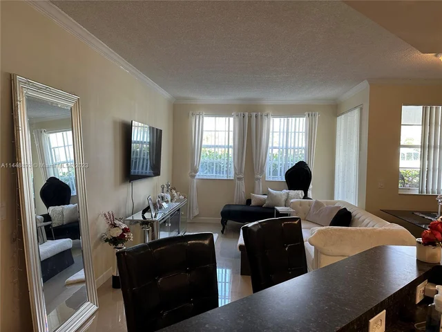 3215 NE 184th St # 14104, Aventura FL 33160