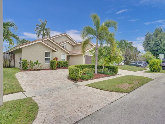 1339 SW 3rd St, Boca Raton FL 33486