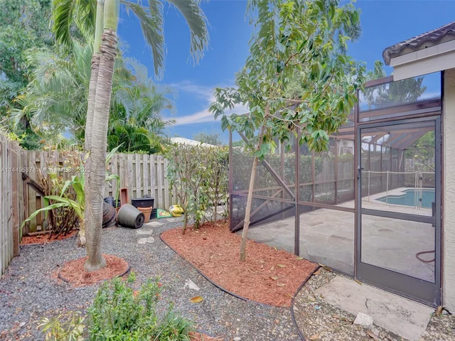 1339 SW 3rd St, Boca Raton FL 33486