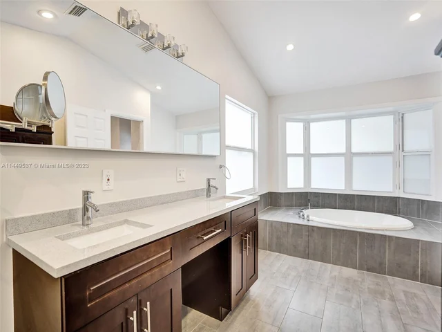 1339 SW 3rd St, Boca Raton FL 33486