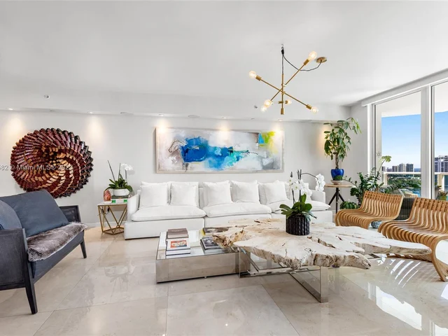 3301 NE 183rd St # 2707, Aventura FL 33160