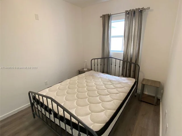 810 7th St # 103, Miami Beach FL 33139