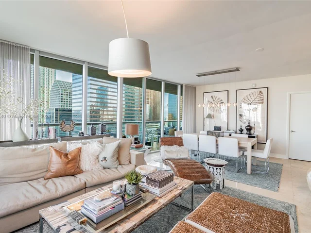 495 Brickell Ave # 1701, Miami FL 33131