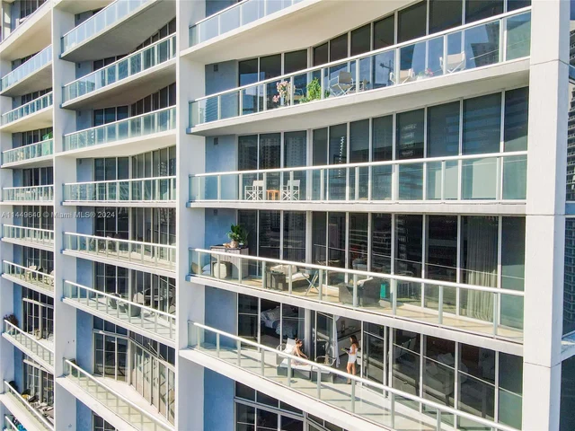 495 Brickell Ave # 1701, Miami FL 33131