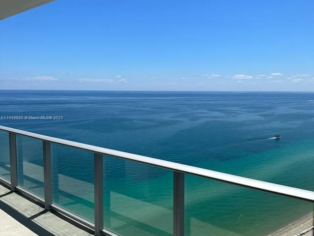 4111 S Ocean Dr, Hollywood FL 33019