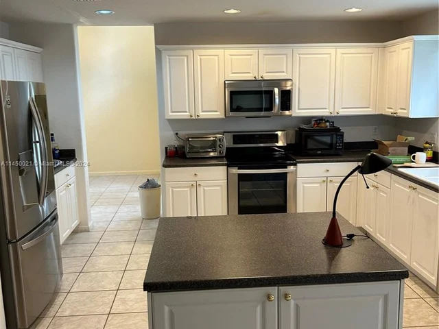 2235 SW 166th Ave, Miramar FL 33027