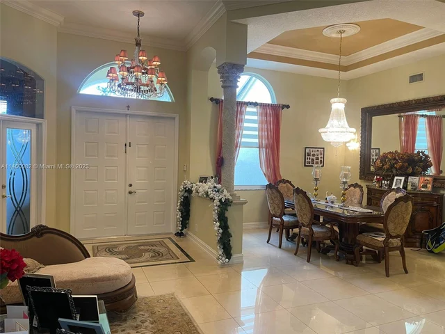 6239 NW 53rd Cir, Coral Springs FL 33067