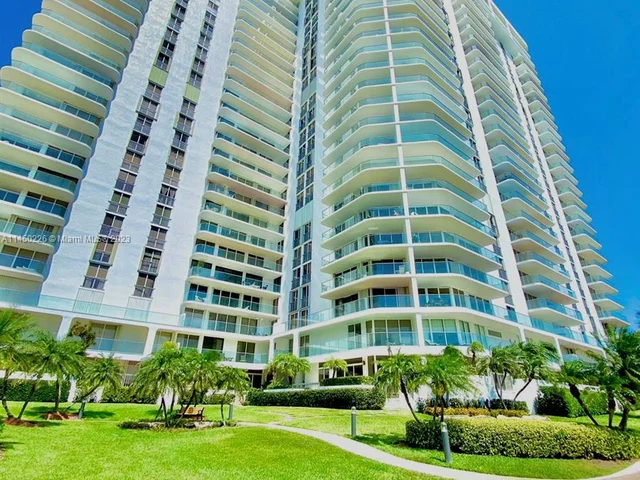 19707 Turnberry Way # 21E, Aventura FL 33180