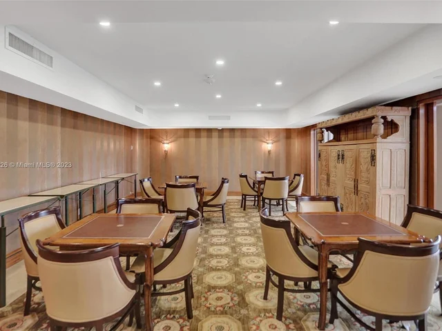 19707 Turnberry Way # 21E, Aventura FL 33180