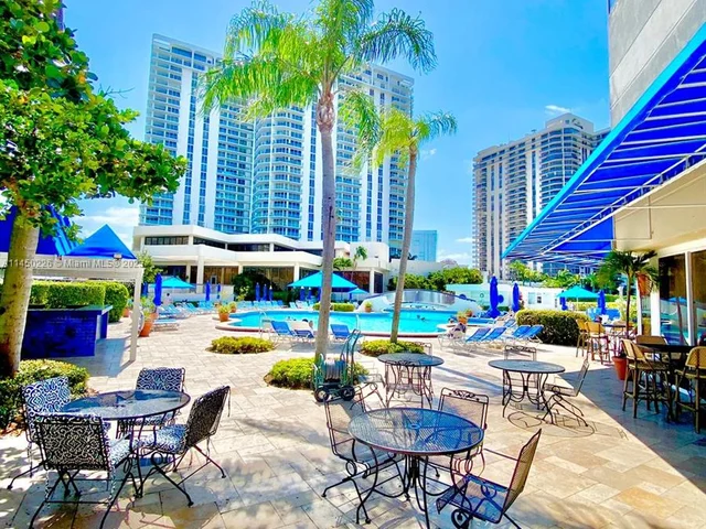 19707 Turnberry Way # 21E, Aventura FL 33180