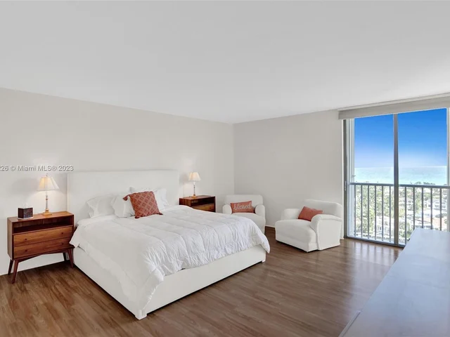 19707 Turnberry Way # 21E, Aventura FL 33180