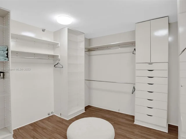 19707 Turnberry Way # 21E, Aventura FL 33180