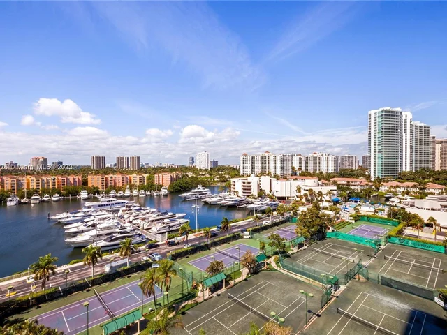 19707 Turnberry Way # 21E, Aventura FL 33180