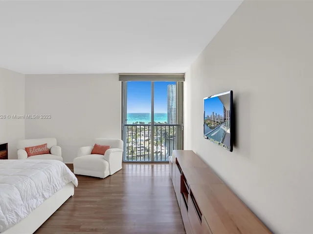 19707 Turnberry Way # 21E, Aventura FL 33180