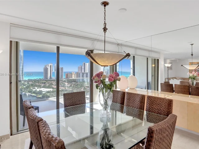 19707 Turnberry Way # 21E, Aventura FL 33180