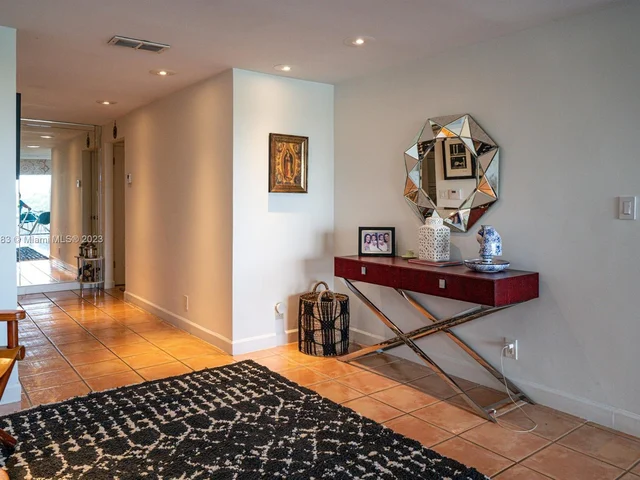 9200 W Bay Harbor Dr # 4B, Bay Harbor Islands FL 33154