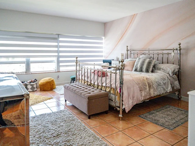 9200 W Bay Harbor Dr # 4B, Bay Harbor Islands FL 33154