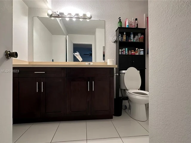 12950 Vista Isles Dr # 417, Sunrise FL 33325