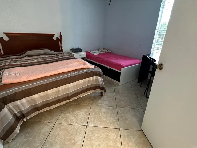 12950 Vista Isles Dr # 417, Sunrise FL 33325