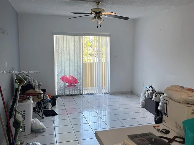 4265 South Tamiami Canal Dr # 212, Miami FL 33126