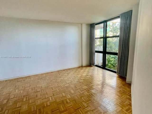 1121 Crandon Blvd # E306, Key Biscayne FL 33149