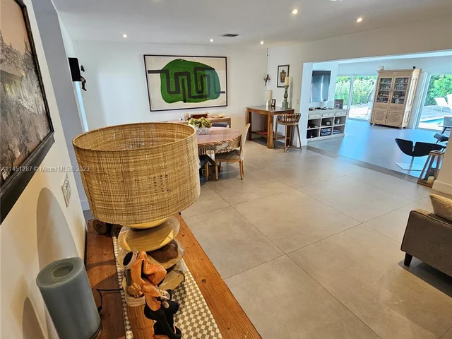 1204 Placetas Ave, Coral Gables FL 33146