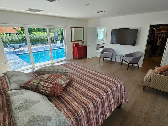 1204 Placetas Ave, Coral Gables FL 33146