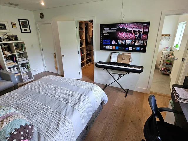 1204 Placetas Ave, Coral Gables FL 33146