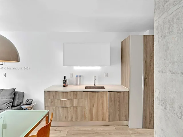 1215 West Ave # 201, Miami Beach FL 33139