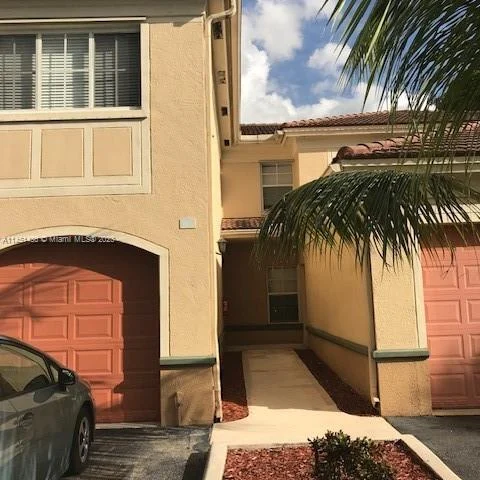 2469 Centergate Dr # 203, Miramar FL 33025