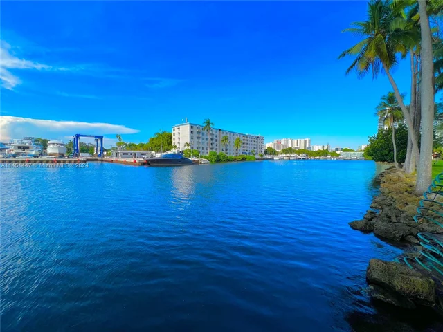 1861 NW South River Dr # 02, Miami FL 33125