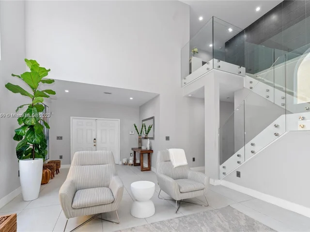 14301 SW 130th ave, Miami FL 33186