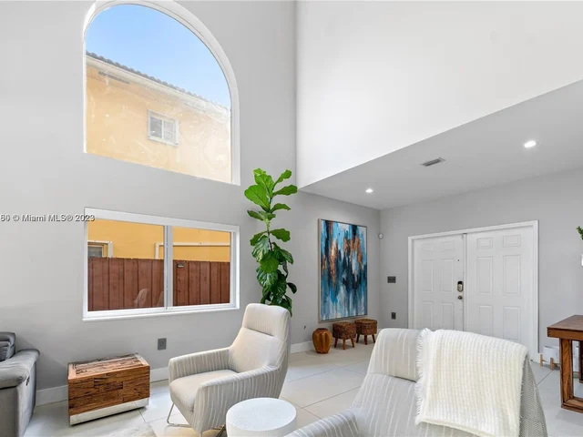 14301 SW 130th ave, Miami FL 33186