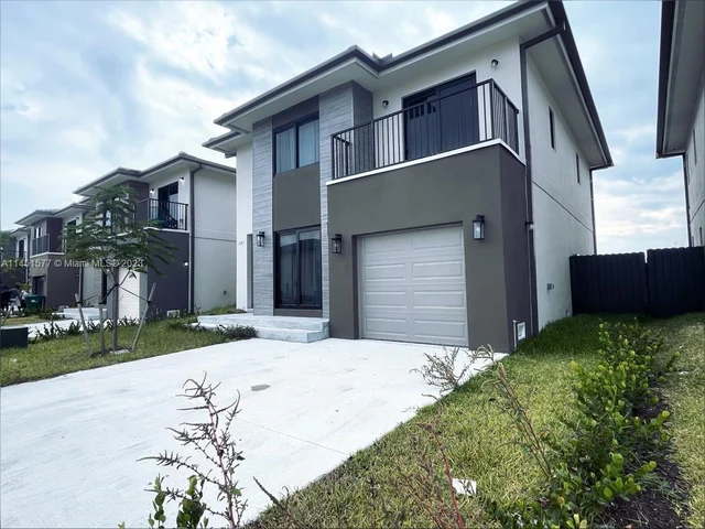 221 NW 12th Ct # 221, Florida City FL 33034