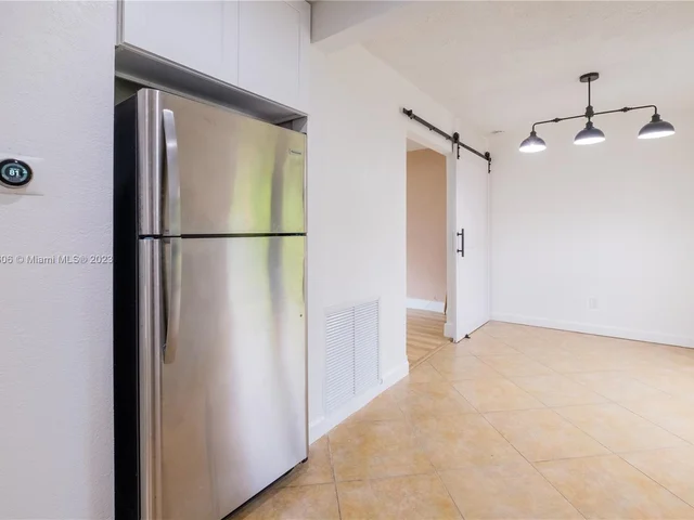 4303 NW 5th Ave, Oakland Park FL 33309