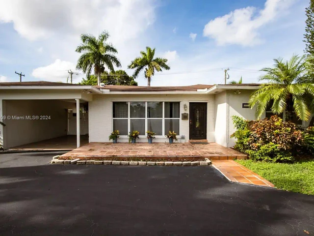 3467 Fillmore St, Hollywood FL 33021