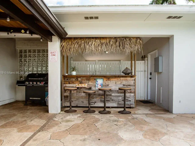 3467 Fillmore St, Hollywood FL 33021