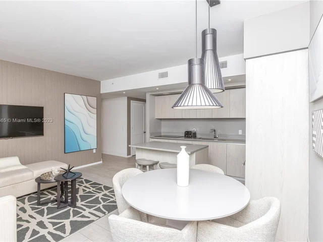 4010 S Ocean Dr # T3504, Hollywood FL 33019