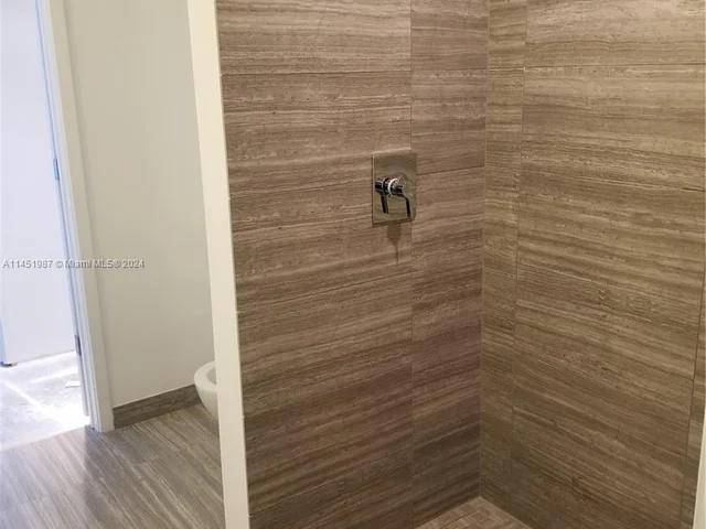 1010 Brickell Ave # 3205, Miami FL 33131