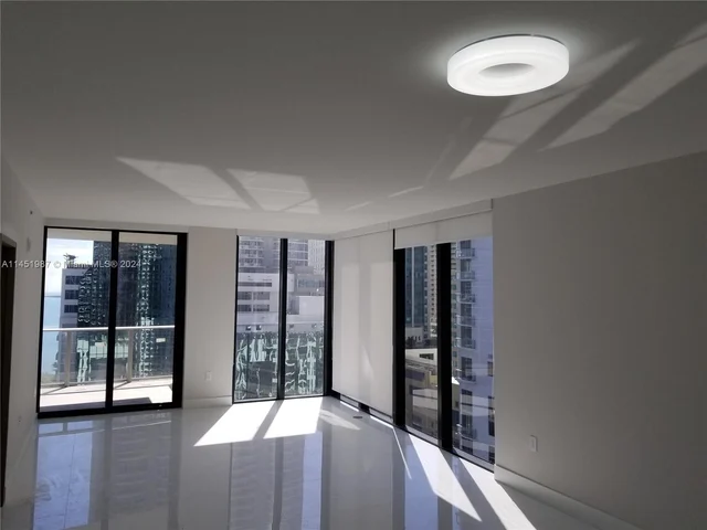 1010 Brickell Ave # 3205, Miami FL 33131