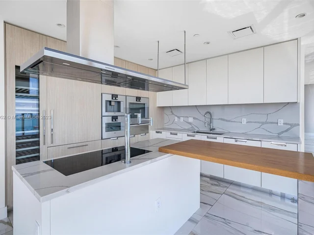 15701 Collins Ave # 2905, Sunny Isles Beach FL 33160