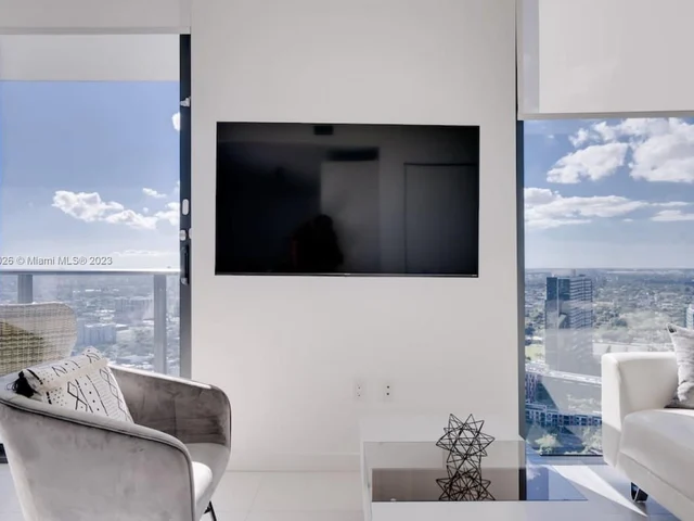 501 NE 31st St # 3709, Miami FL 33137