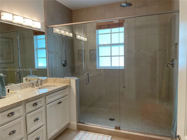 102 Ocean Breeze Dr # 102, Juno Beach FL 33408
