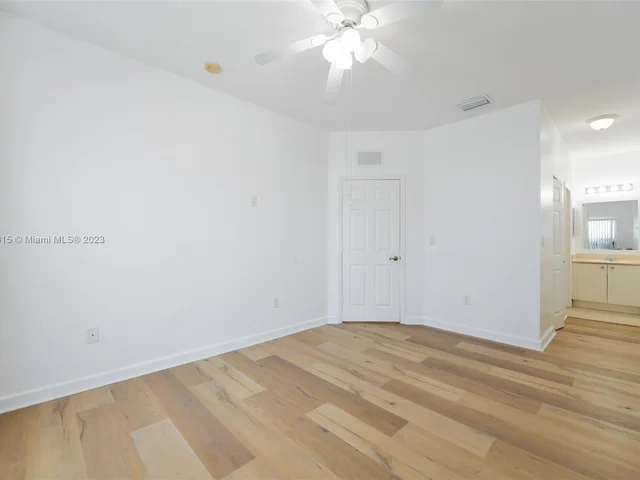 3621 NW 29th Ct # 3621, Lauderdale Lakes FL 33311