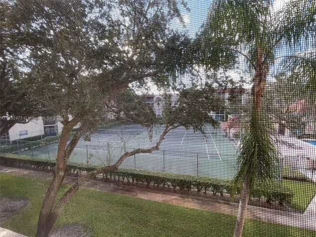 10501 W Broward Blvd # 303, Plantation FL 33324