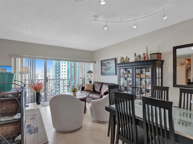 1965 S Ocean Dr # 18J, Hallandale Beach FL 33009